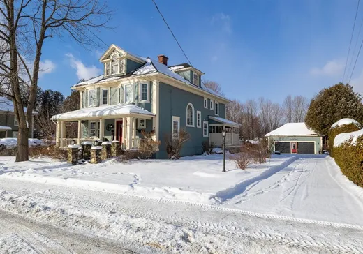 Maison à étages à vendre - 733 Rue Dufferin, Stanstead, J0B3E0