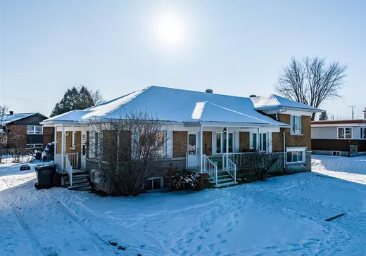 Maison à vendre - 721 Boul. St-Alexandre, Louiseville, J5V 1L5