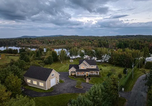 Maison à vendre - 996 Ch. Bolduc, Magog, J1X 3W5