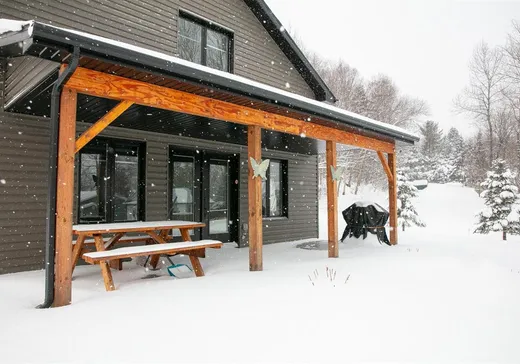 Two or more stories for sale - 195 Ch. Fortin, Lac-Drolet, G0Y1C0