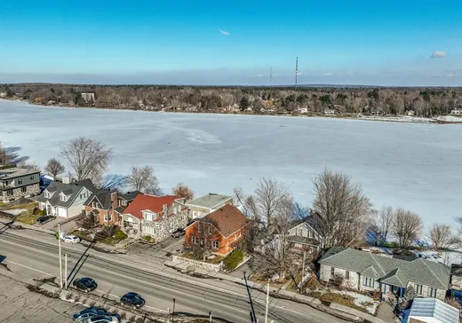 Two or more stories for sale - 1064 Boul. Mercure, Drummondville, J2B3K4