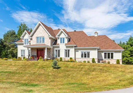Maison à vendre - 709 Rue du Jaspe, Ascot Corner, J0B 1A0