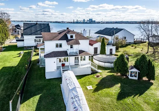 Maison à étages à vendre - 404 Rg St-Joseph, Massueville, J0K2P0