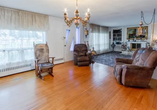 Maison à vendre - 43 Rue Lavoie S., Victoriaville, G6T 1M8