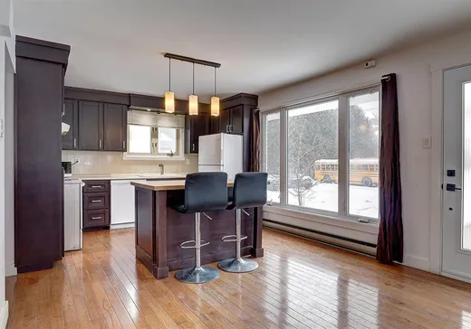Maison à vendre - 150 Rue Rivier, Waterville, J0B 3H0