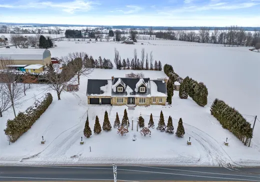 House for sale - 3475 Rue St-Pierre, Drummondville, J2B 6V2