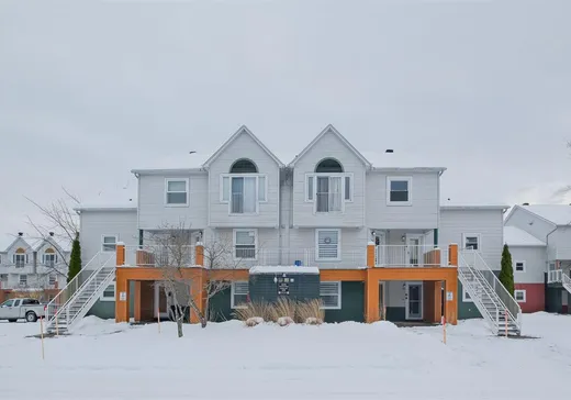 Condo for sale - 2210 Place du Village, Magog, J1X 5Z2