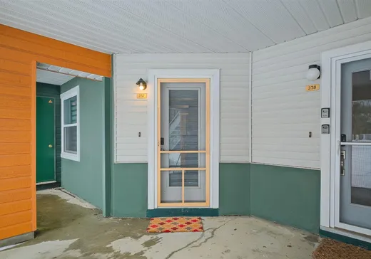Condo for sale - 2210 Place du Village, Magog, J1X 5Z2