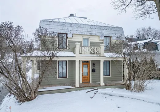 House for sale - 10180 Boul. Gouin E., Montreal (Rivière des Prairies), H1C 1A9