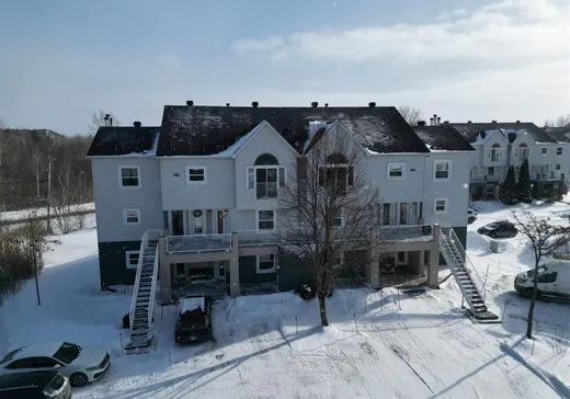 Condo for sale - 2336 Place du Village, Magog, J1X5Z2