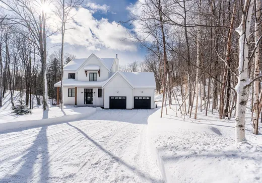 Two or more stories for sale - 12 Ch. des Paquerettes, Ste-Anne-Des-Lacs, J0R1B0