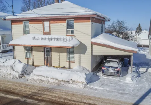 Maison à étages à vendre - 668 Rue Principale, Saint-Joseph-de-Beauce, G0S3C0