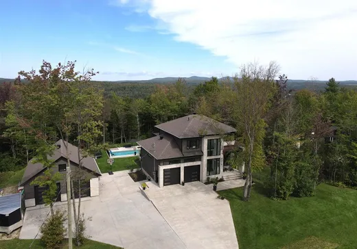 Two or more stories for sale - 4319 Rue du Lotus, Ascot Corner, J0B1A0