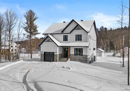 Maison à étages à vendre - 28 Rue de Beauharnois, Drummondville, J2A2S7