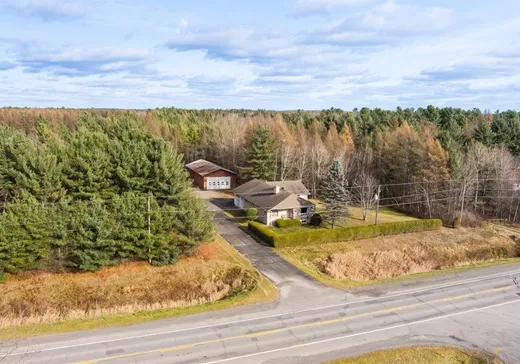 Hobby Farm for sale - 630 Route 162, Saint-Louis-de-Blandford, G0Z1B0