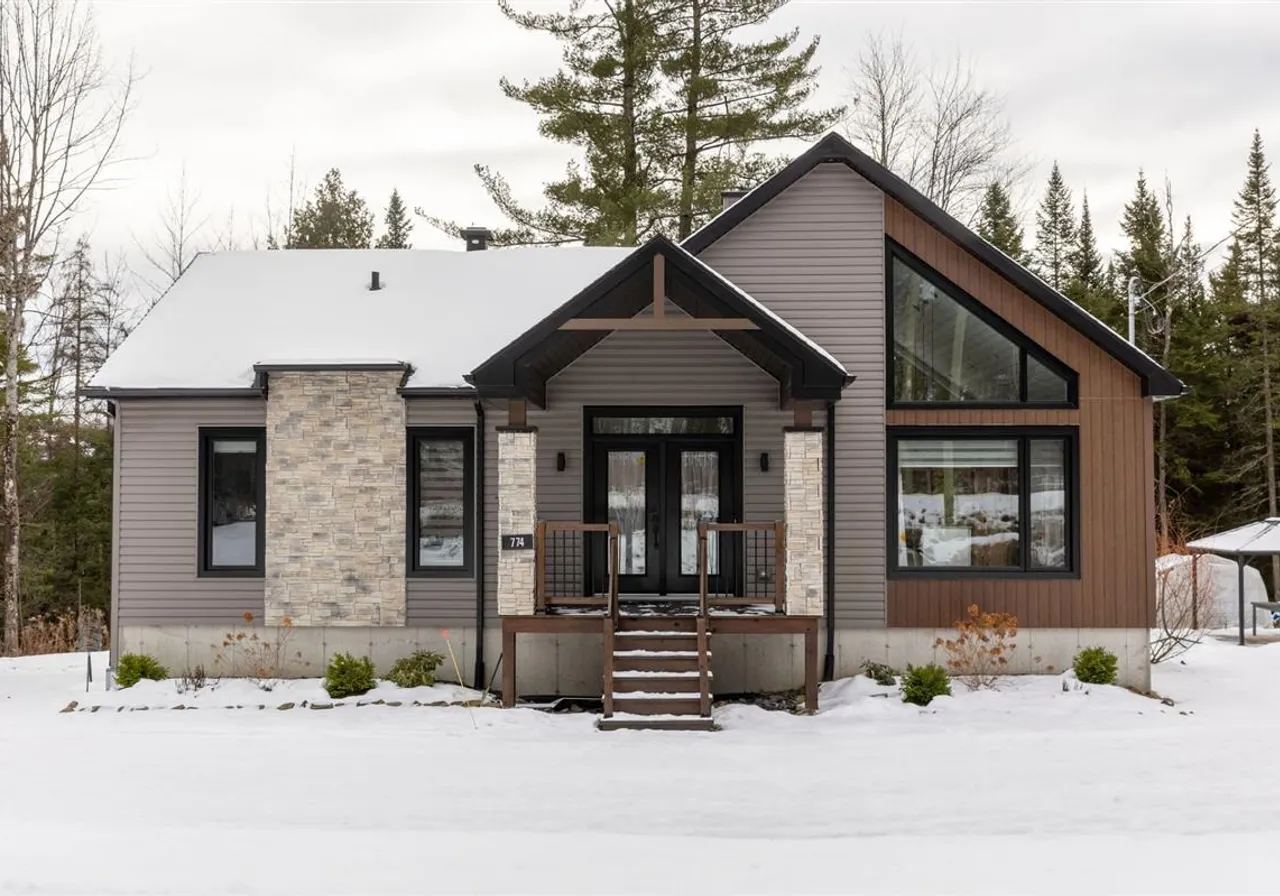 Chalet à vendre - 774 Rue Bordeleau, Magog, J1X 0M9