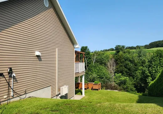 House for sale - 1009 Rue du Faubourg, Chesterville, G0P 1J0