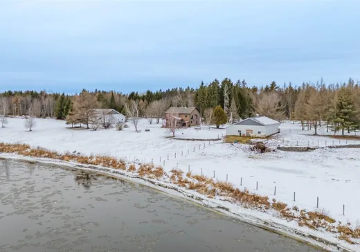 Two or more stories for sale - 155 Rg St-François, Saint-Louis-de-Blandford, G0Z1B0
