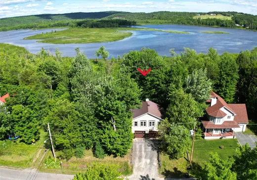 Split-level for sale - 324 Rue des Hérons, Val des Sources, J1T3M7