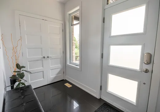 Maison à vendre - 16 Rue Fortin, Montréal (Centreville), J0L 2N0
