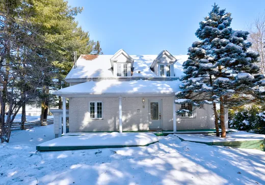 Maison à étages à vendre - 11 Rue de la Plage, Lavaltrie, J5T1E8