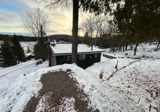 Bungalow for sale - 1609 Ch. Rozon, Wentworth, J0T1Y0