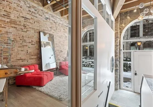 Maison à étages à vendre - 48 Rue Le Royer O., Ville-Marie, H2Y1W7