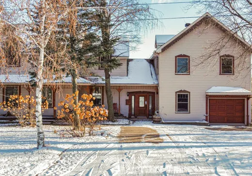 Two or more stories for sale - 5225 Rg de la Rivière N., Saint-Jean-Baptiste, J0L2B0