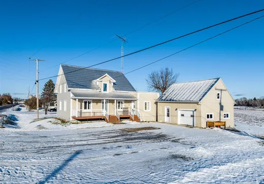 Maison à étages à vendre - 2080 Rg Beaupré, Ste-Ursule, J0K3M0