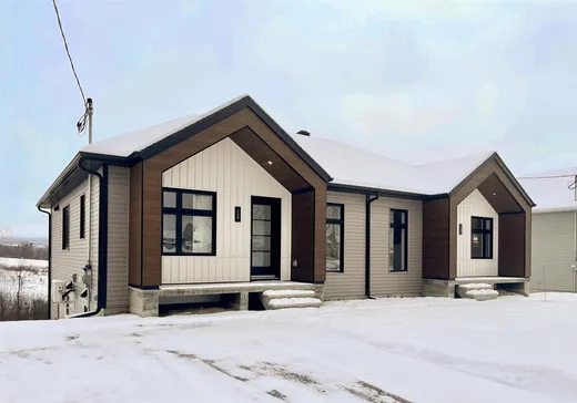 Bungalow for sale - 149 Rue Joseph-Émond, Sherbrooke, J1C0X4