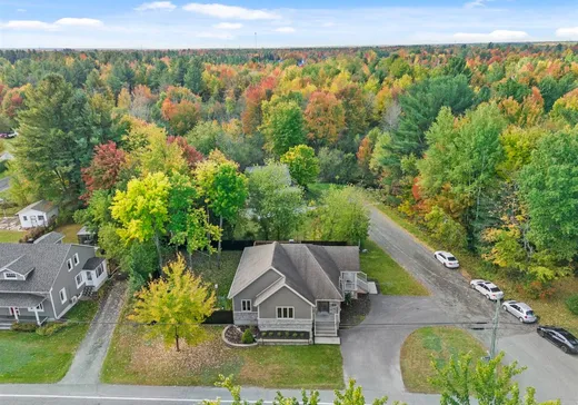 Chalet à vendre - 2403-A Boul. Mercure, Drummondville, J2B7J2