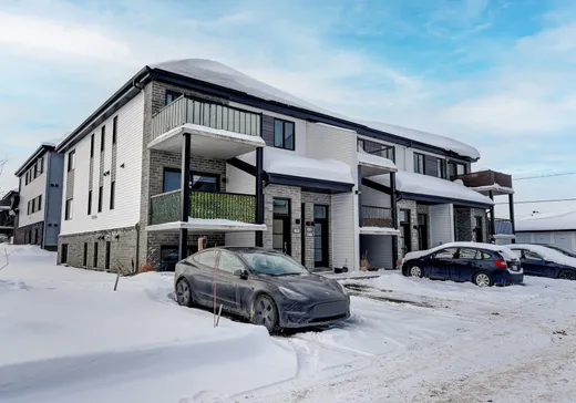 Condo for sale - 813 Rue Magnone, Granby, J2H3J4