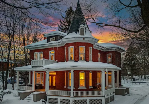 Maison à étages à vendre - 164 Rue Richelieu, Beloeil, J3G4P1