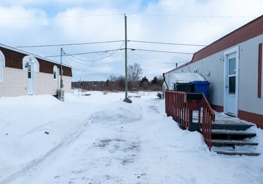 House for sale - 1049 Rue Lussier, Mont-Joli, G5H 2N3