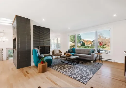 Maison à vendre - 102 Rue Charlebois, L'Assomption, J5W 1V6