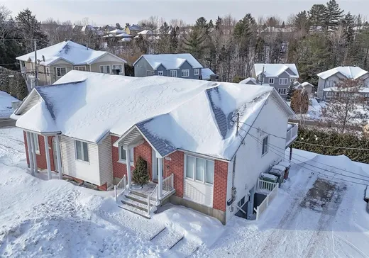 Maison à étages à vendre - 3397 Rue Galt O., Sherbrooke, J1K3B9