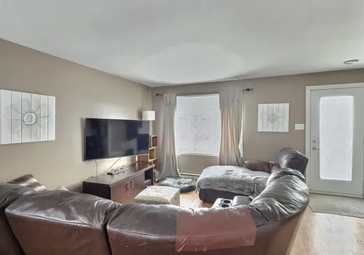 Maison à vendre - 3397 Rue Galt O., Sherbrooke, J1K 3B9