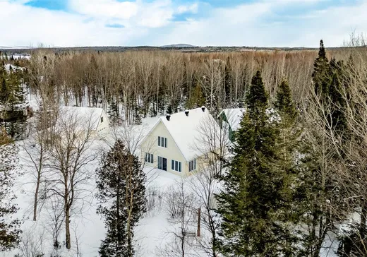Maison à étages à vendre - 12 Ch. des Feuillages, Weedon, J0B3J0
