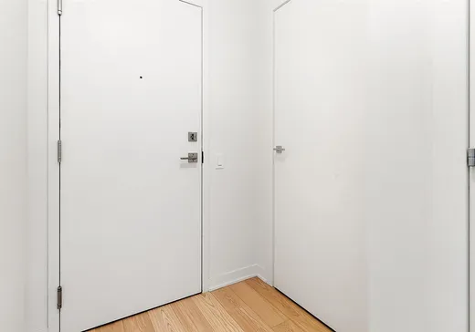 Condo for sale - 1485 Rue des Bassins, Montreal (Downtown), H3C 1B7