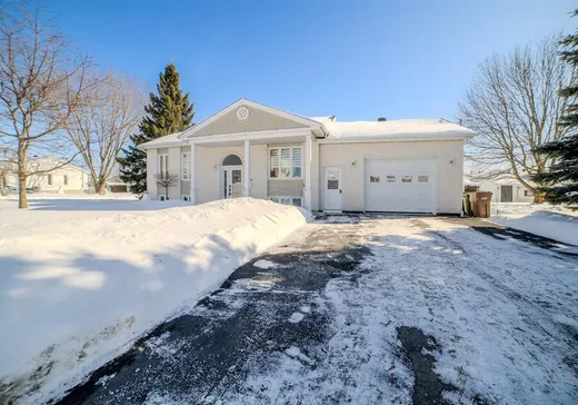 Bungalow à vendre - 2535 Rue Auguste, Drummondville, J2C7H7