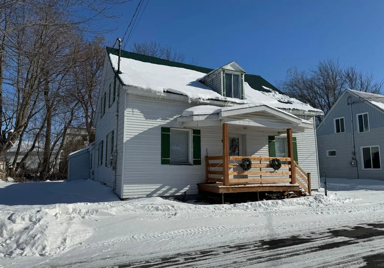 House for sale - 821 Rue de Varennes, Massueville, J0G 1K0