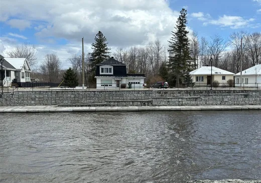 Maison à vendre - 49 Rue du Canal N., Grenville, J0V 1J0