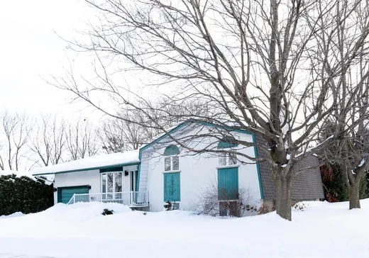 Bungalow à vendre - 330 Rue Coderre, Saint-Jean-sur-Richelieu, J3B7W2