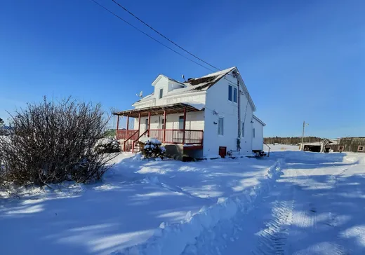 Maison à étages à vendre - 421 8e-et-9e Rang O., Val-d'Or, J0Z3E0