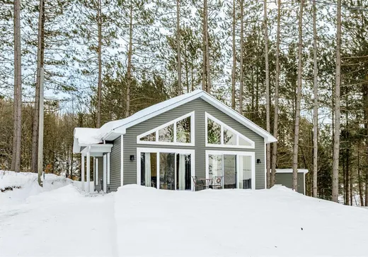 Bungalow for sale - 290 Rue des Cerisiers, Dixville, J0B1P0