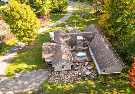 Maison à vendre - 1395 Ch. du Lac-Renaud, Sainte-Adèle, J8B 2T5
