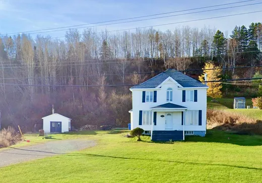 Maison à étages à vendre - 751 Boul. de Pointe-Jaune, Gaspé, G4X4B5