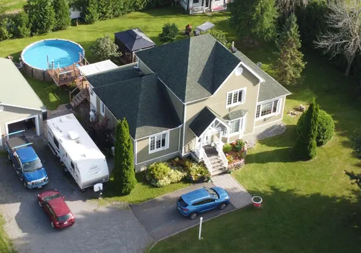 Maison à vendre - 100 Rue Morin, St-Denis-Sur-Richelieu, J0H 1K0