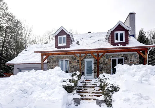 Maison à vendre - 109 Ch. Champagne, Saint-Sauveur, J0R 1R2