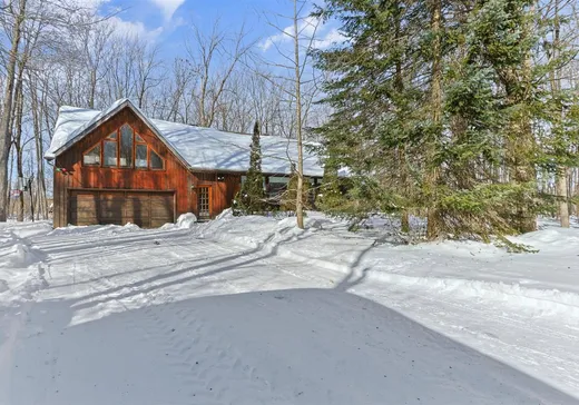 Un étage et demi à vendre - 173 43e Avenue, Sainte-Barbe, J0S1P0